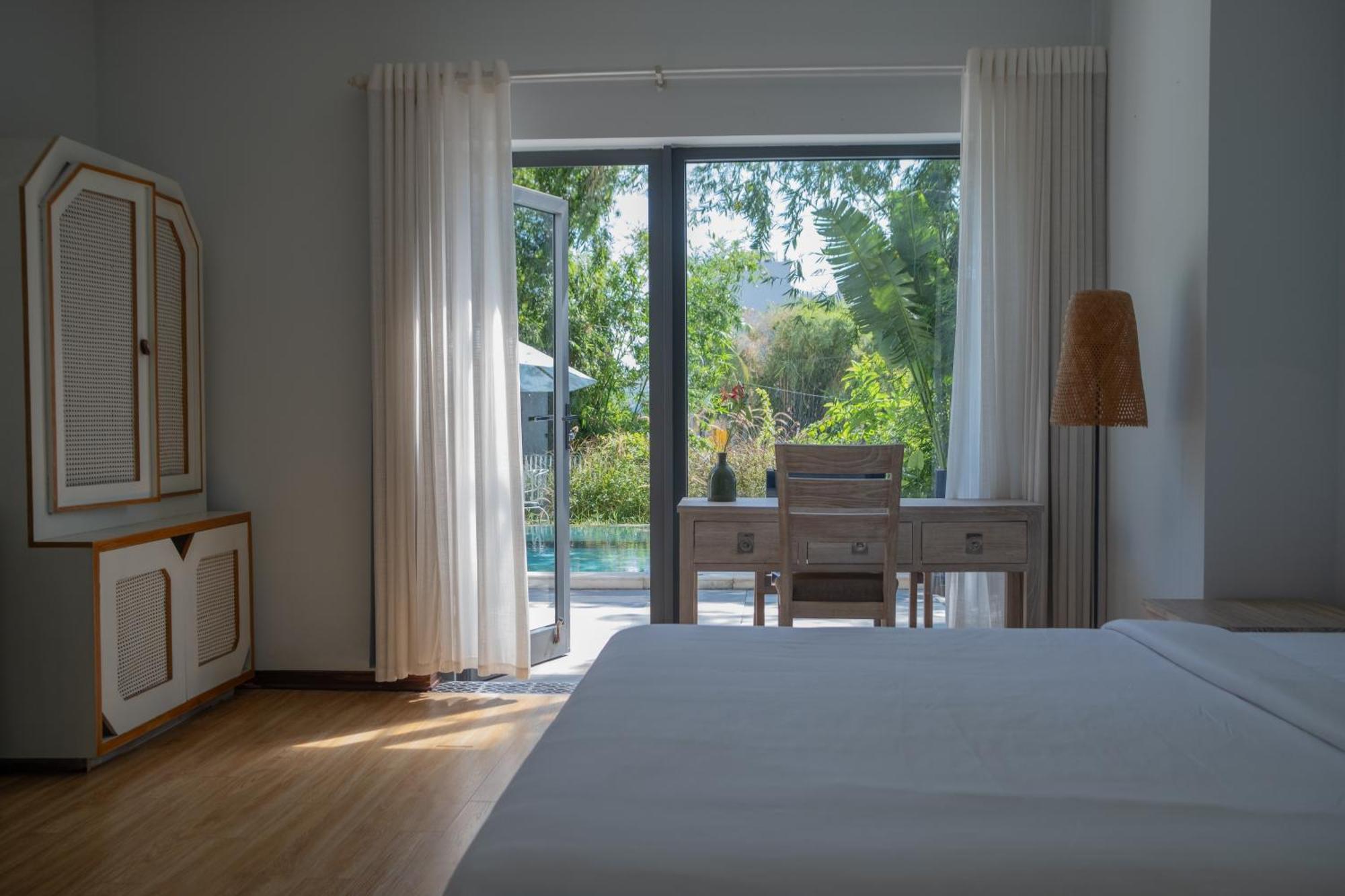 Homeday Retreats Tan Thanh Esterno foto